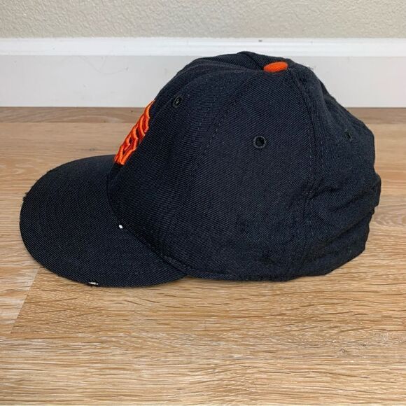New Era Vintage Distressed 100% Wool San Francisco Giants Fitted Hat - Picture 5 of 11